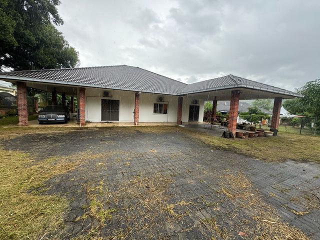 Bungalow for sale in Serendah, Selangor