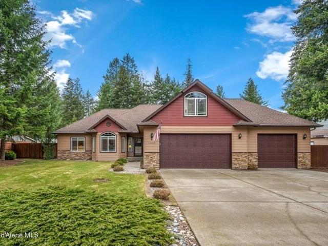 House for sale in Hayden, Idaho