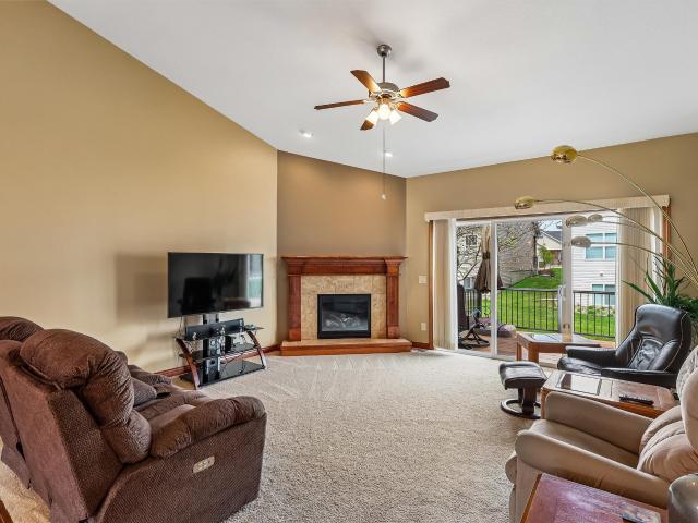 Condo for sale in Urbandale, Iowa