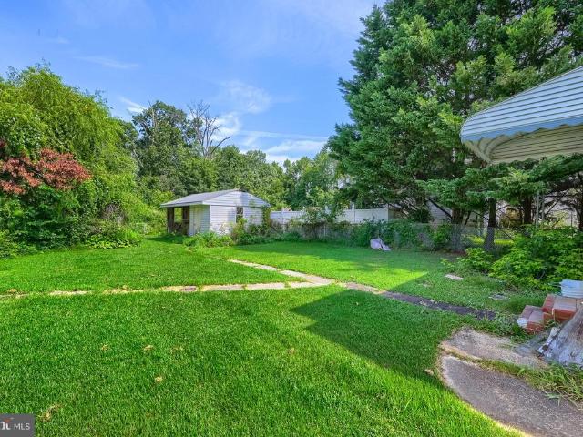 House for sale in Woods at Bay Country, Middle River