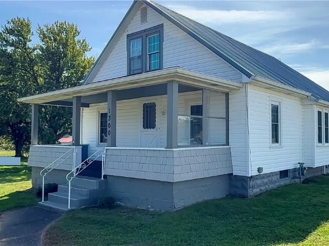 House for sale in Vienna, Wood County