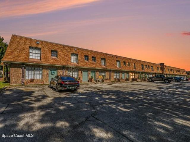 Townhouse for sale in Palm Bay, Brevard County