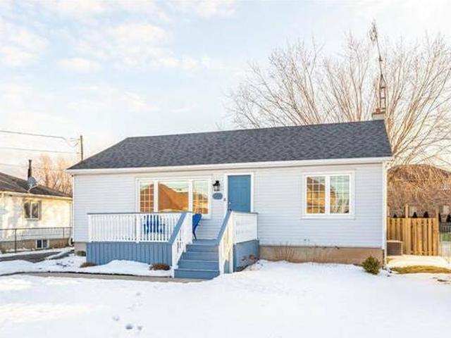 House for sale in Ancaster, Ontario