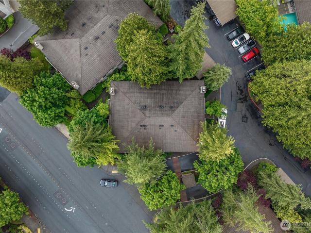 Condo for sale in Bellevue, King County