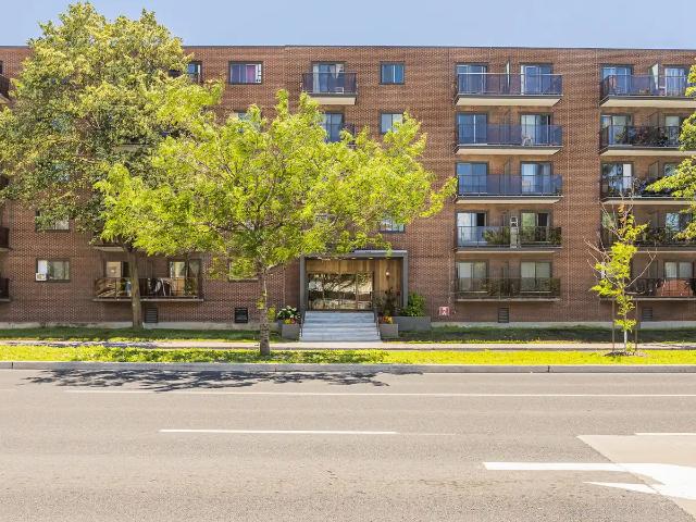Apartment for rent in St. Leonard's, Quebec
