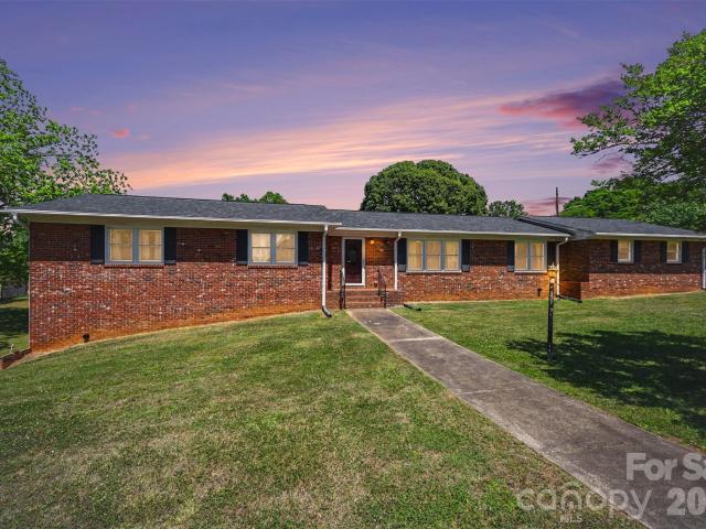 House for sale in Shelby, North Carolina