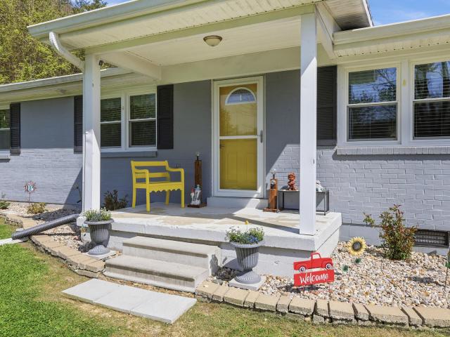 House for sale in Stanford, Kentucky