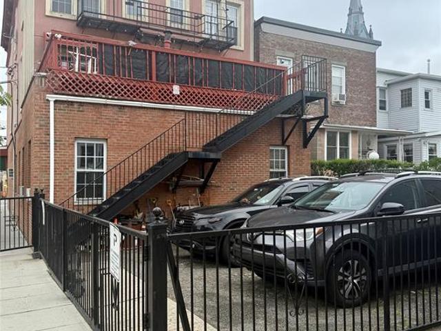 Condo for sale in Hudson, New Jersey