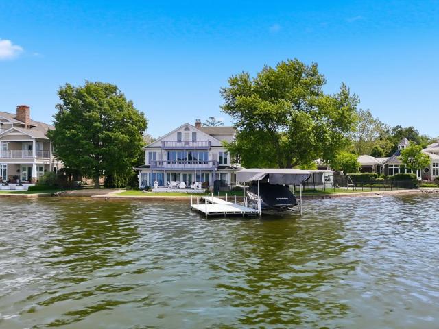 House for sale in Winona Lake, Indiana