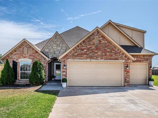 House for sale in Tuttle, Oklahoma
