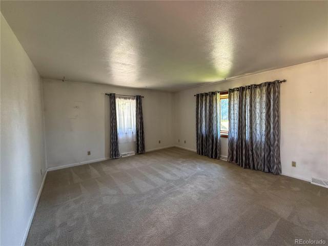 House for sale in Burlington