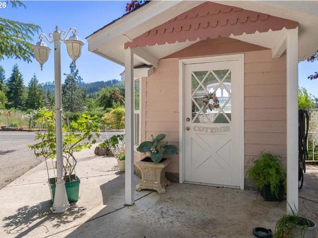 House for sale in Oregonia
