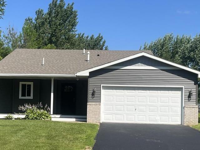 House for sale in Cambridge, Minnesota
