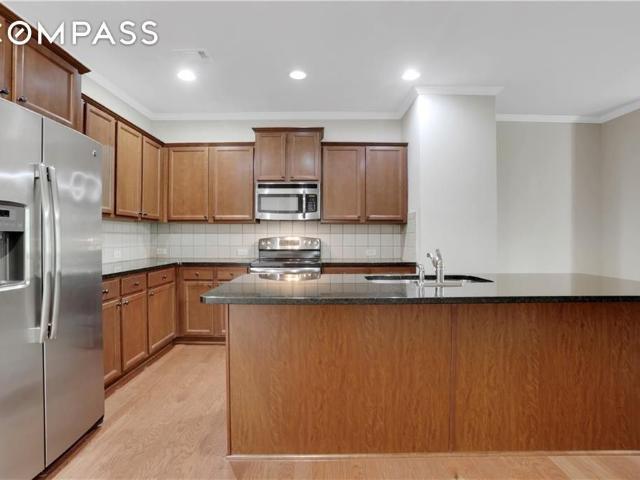 Townhouse for sale in Decatur, Georgia