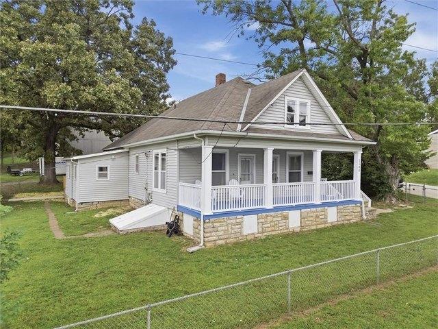 House for sale in Excelsior Springs, Clay County
