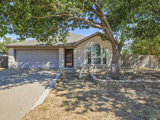 House for sale in Crowley, Texas