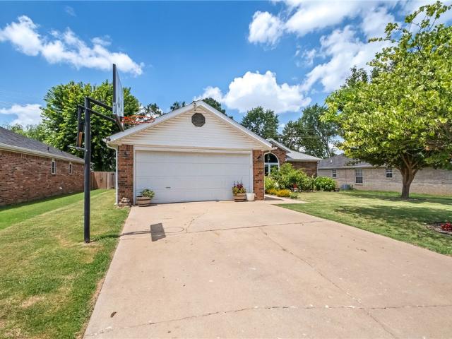House for sale in Ark