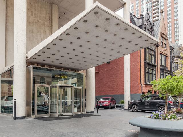Condo for sale in Chicago Park, Illinois