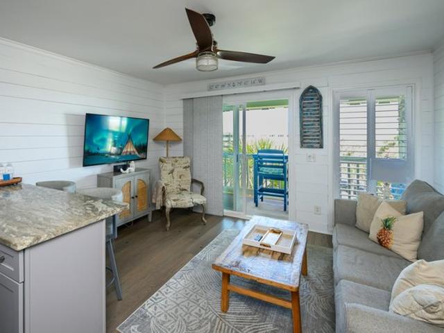Condo for sale in Isle Of Palms, South Carolina