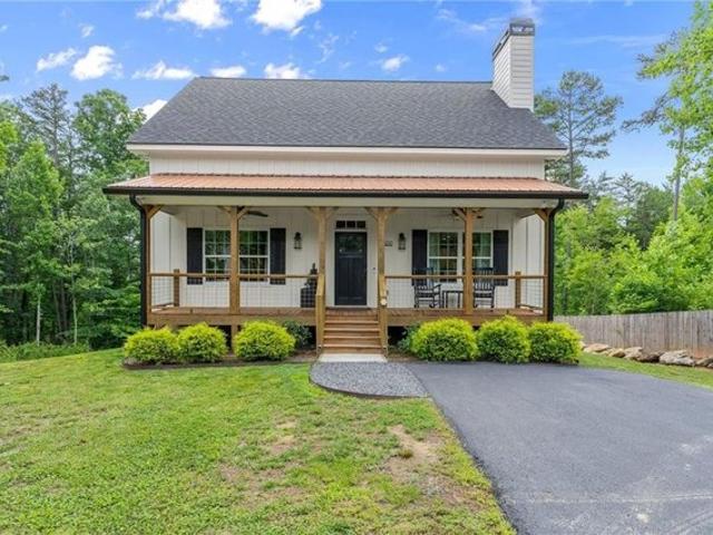 House for sale in Clarkesville, Habersham County