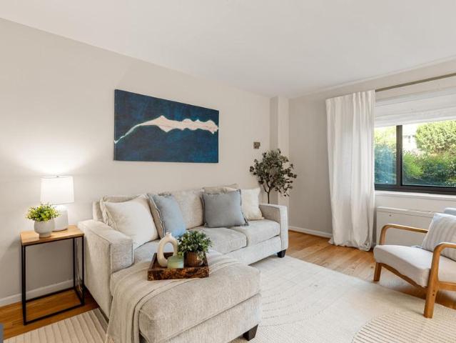 Condo for sale in Virginia
