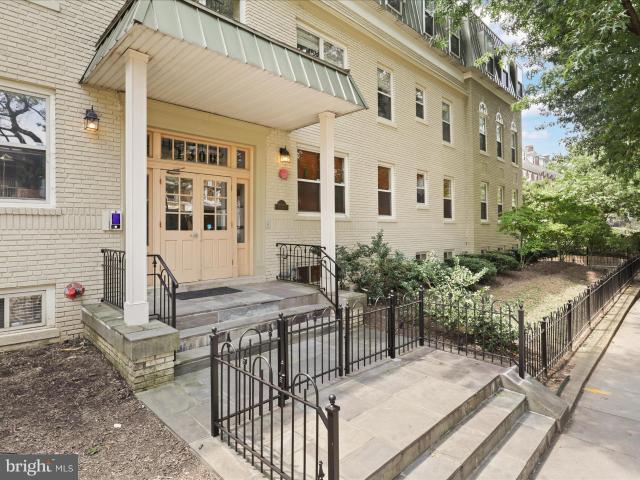 Condo for sale in Washington, Washington DC
