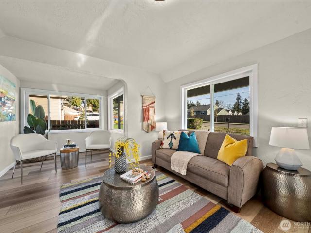 House for sale in Milton, Washington