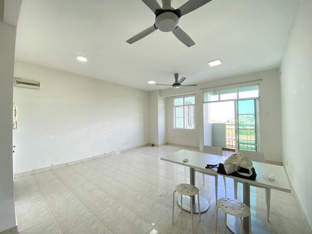 Condominium for rent in Petaling Jaya, Petaling