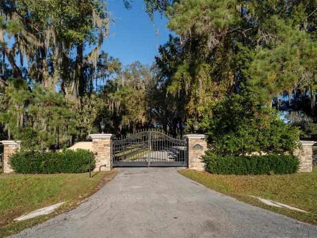 Property for sale in Reddick, Florida