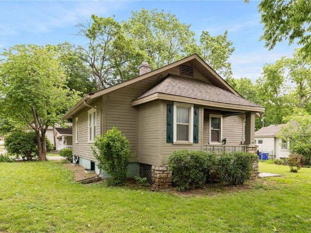 House for sale in Grandview, Missouri