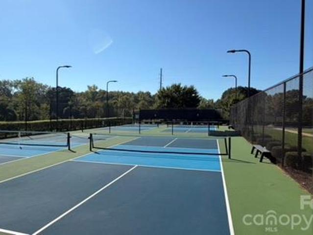 House for sale in McCullough, Pineville