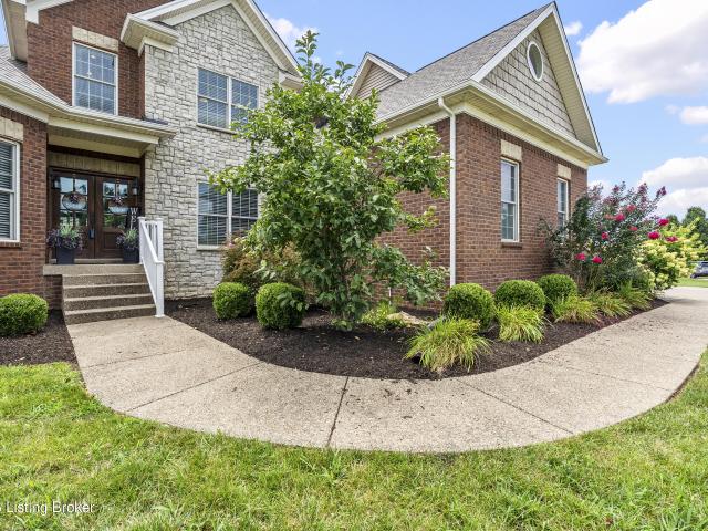 House for sale in Goshen, Kentucky