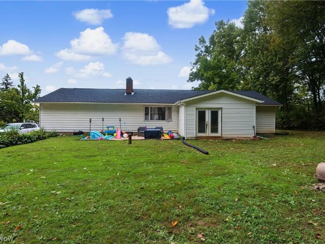 House for sale in Brookfield Center, Trumbull County