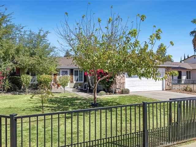 House for sale in Madera, Madera County