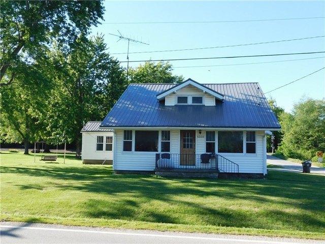 House for sale in Casey, Illinois