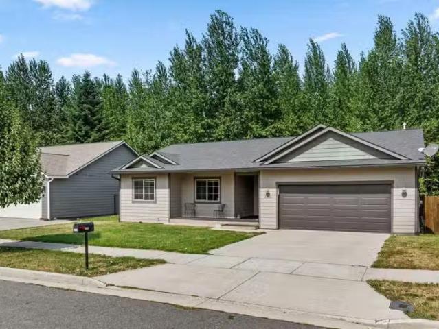 House for sale in Sandpoint