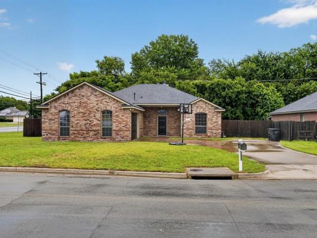 House for sale in Johnson, Texas