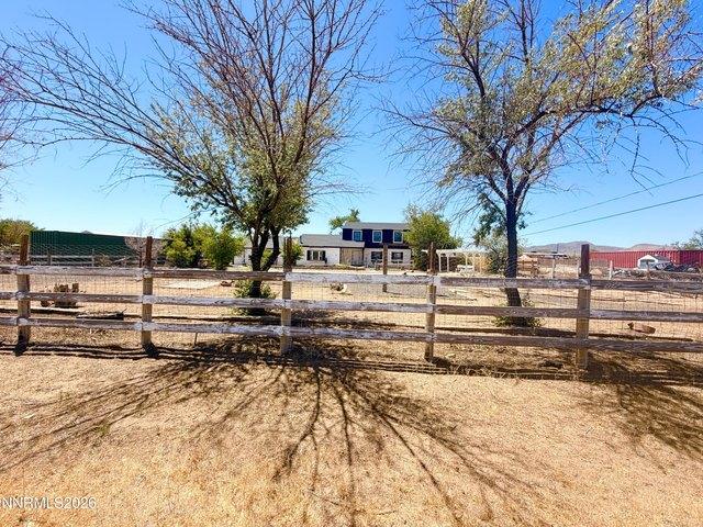 House for sale in Silver Springs, Nevada
