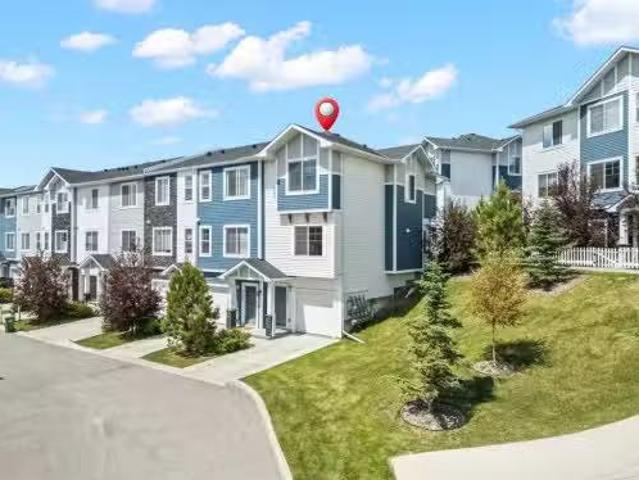 Condo for sale in Cochrane, Alberta
