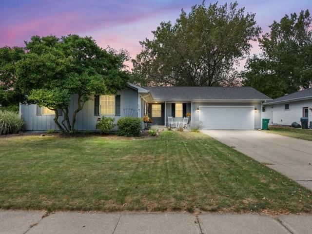 House for sale in Sycamore, Illinois