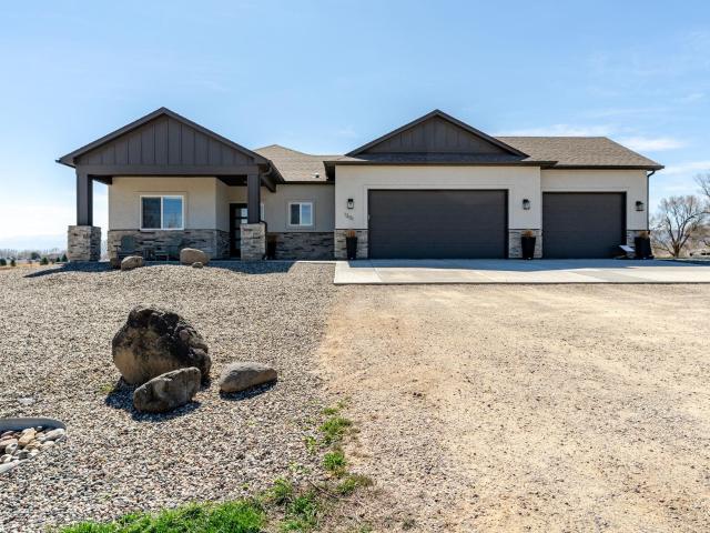 House for sale in Loma, Colorado