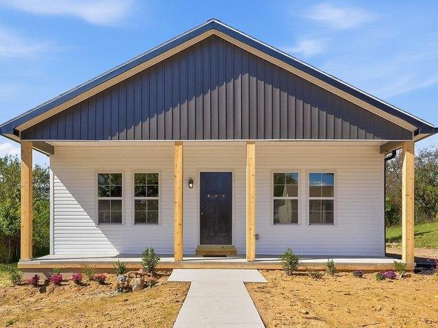 House for sale in Morganfield, Kentucky