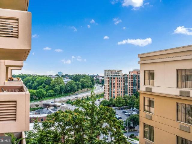 Condo for sale in Virginia