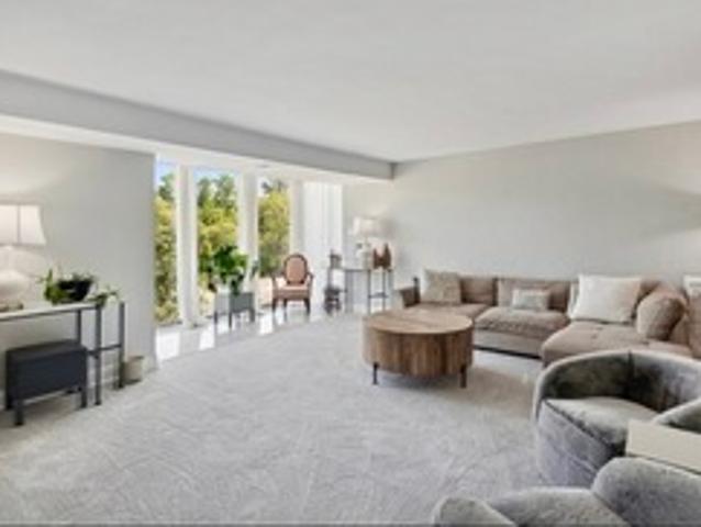 Condo for sale in Lake Forest, Illinois