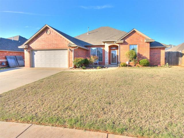 House for sale in Moore, Cleveland County