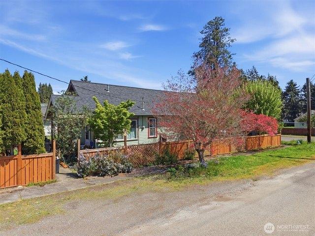 House for sale in Centralia, Washington
