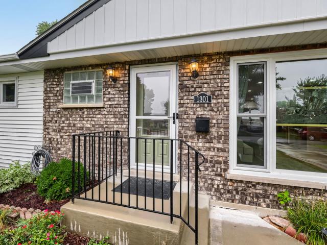House for sale in Des Plaines, Illinois