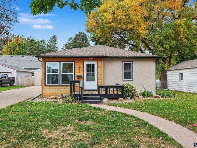 House for sale in Sioux Falls, Minnehaha County