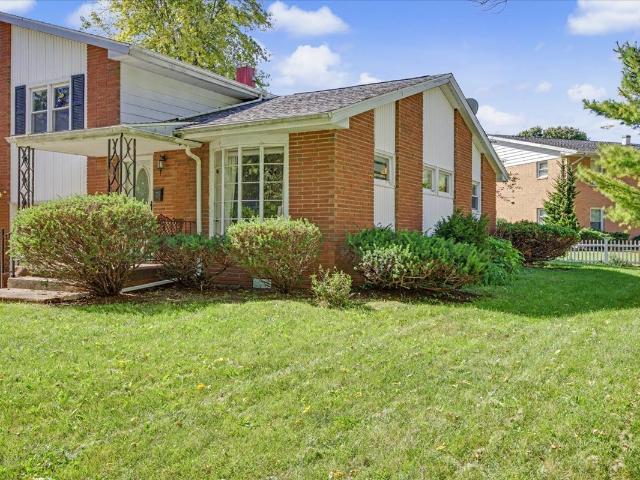 House for sale in Pontiac, Livingston County