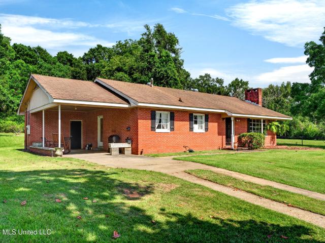 House for sale in Poplarville, Mississippi